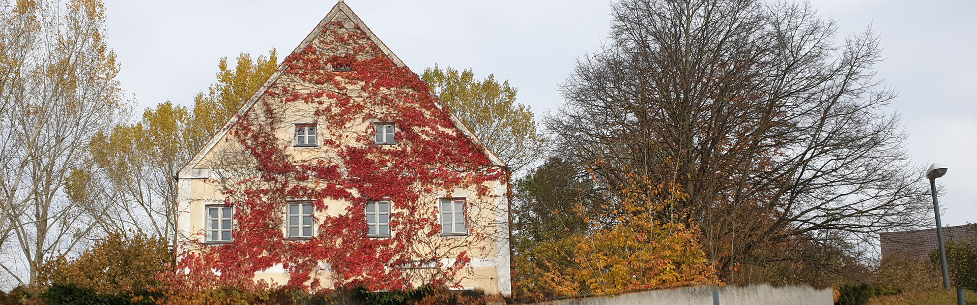 Header Mittelstetten (013) - Altes Pfarrhaus