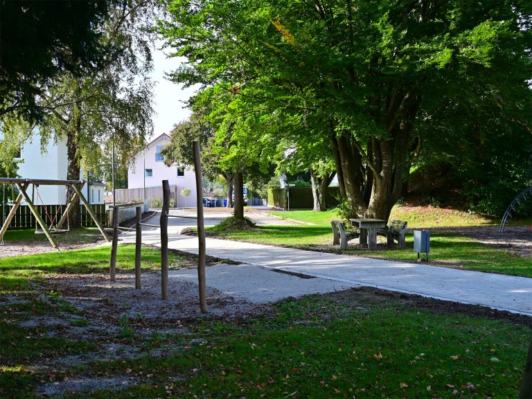 Grossansicht in neuem Fenster: Kinderspielplatz Haspelmoor (002)