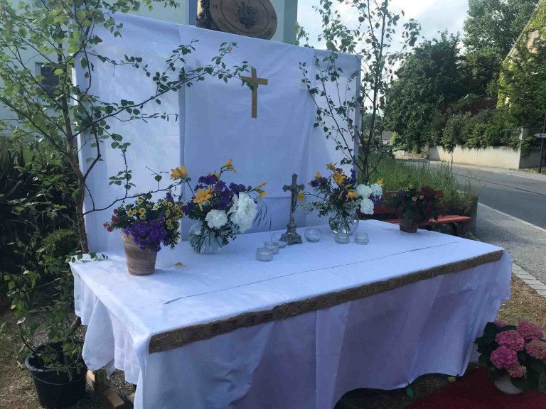LG Altar 2 2023
